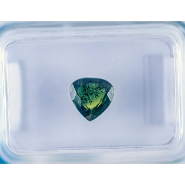 IGI Certified 1.07 ct. Green Sapphire - Image 2