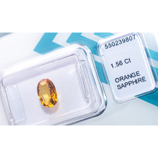 IGI Certified Deep Yellow Orange Sapphire 1.56 ct. - Image 4