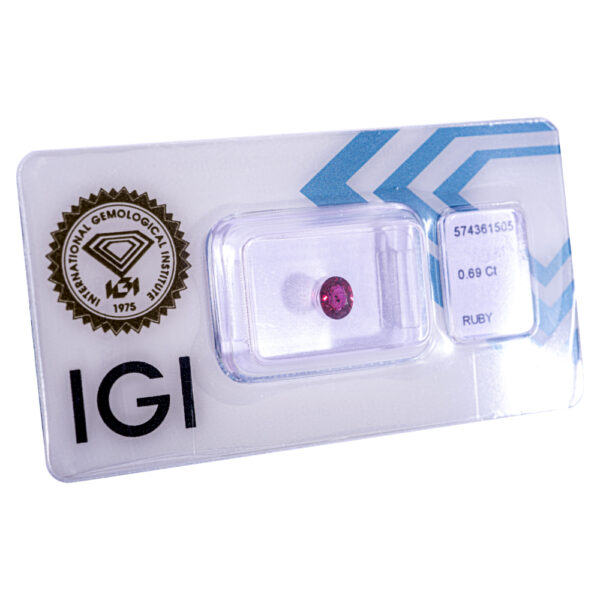 IGI Certified Ruby 0.69 ct. - Image 4