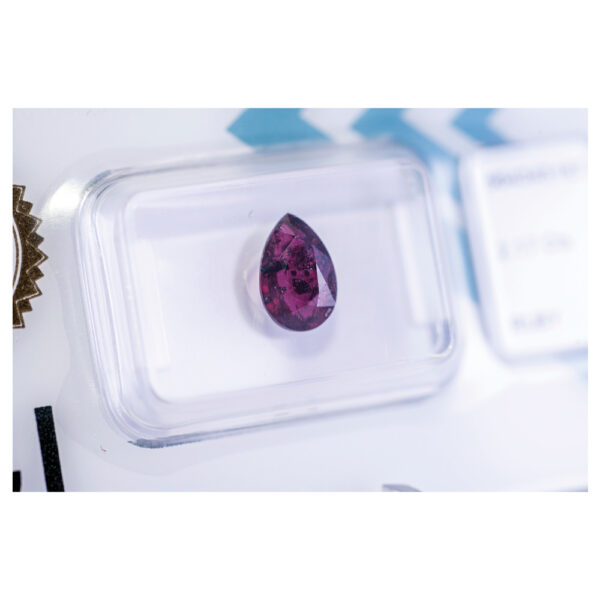 IGI Certified Ruby 2.17 ct. - Image 8