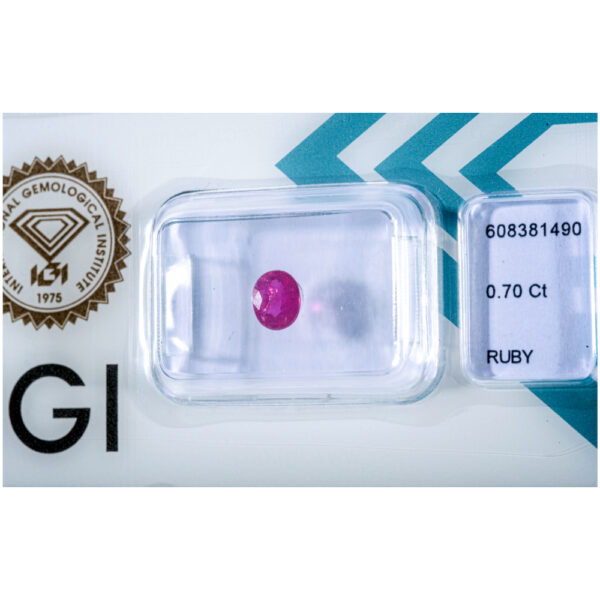 IGI Certificate Natural NO Treatment Ruby 0.70 ct. - Image 16