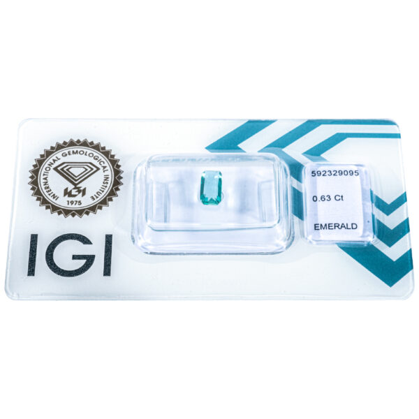 IGI Certificate No Treatment Natural Zambia Emerald 0.63 ct. - Image 7