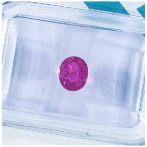 IGI Certificate Natural NO Treatment Ruby 0.70 ct. - Image 10