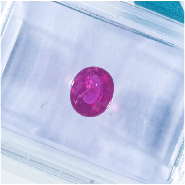 IGI Certificate Natural NO Treatment Ruby 0.70 ct. - Image 11