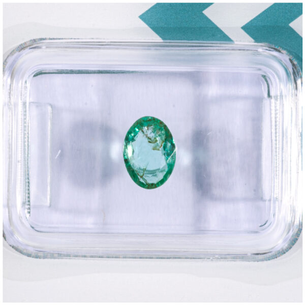 IGI Certificate Natural Emerald 0.65 ct.