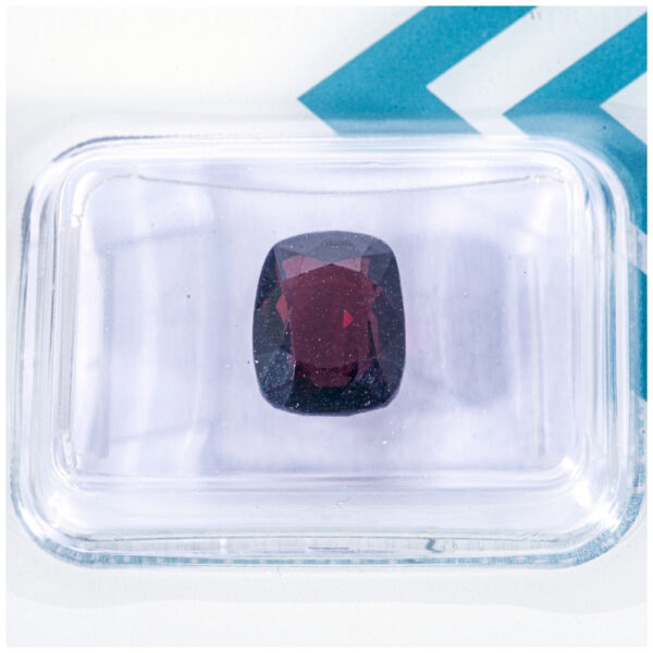 IGI Certificate Natural Red Spinel 3.16 ct.