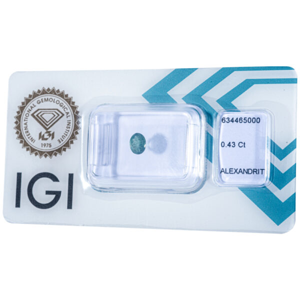 IGI Certified Color Change Alexandrite 0.43 ct. - Image 7