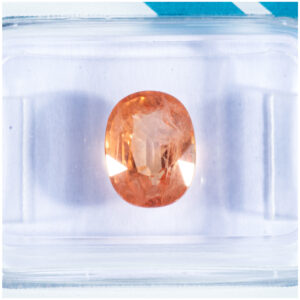 IGI Certificate Orange Sapphire 2.85 ct.