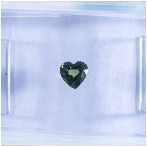 IGI Certificate Natural NO Treatment Green Sapphire 0.29 ct