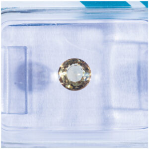 IGI Certificate Yellow Sapphire 0.57 ct.