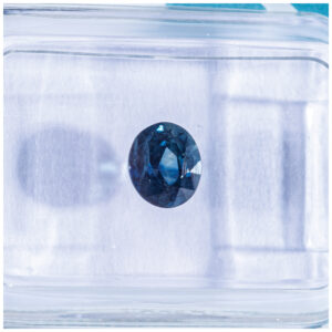 IGI Certificate Blue Sapphire 0.86 ct.