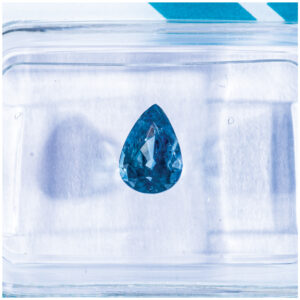 IGI Certificate Blue Sapphire 0.95 ct.