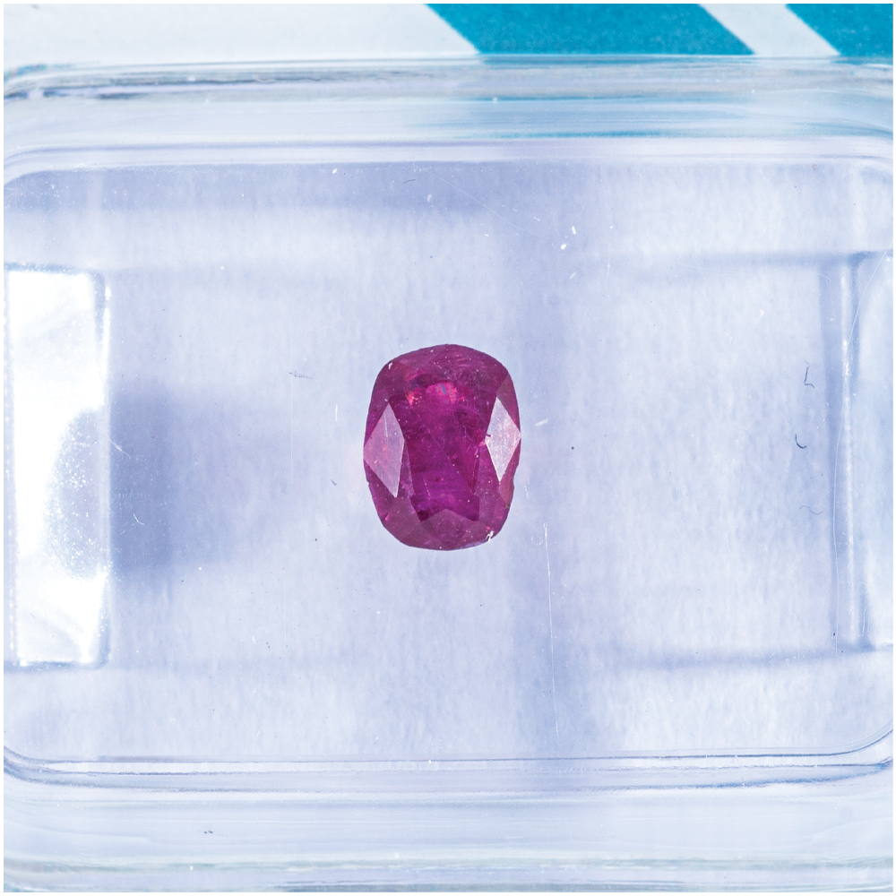 IGI Certificate Ruby 0.58 ct.